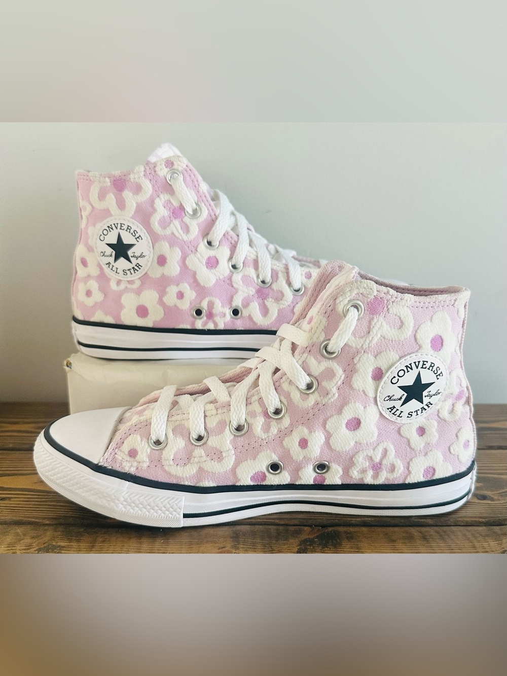 Converse Chuck Taylor All Star Shoes Floral Lilac/White Textured Daisy Size 3Y